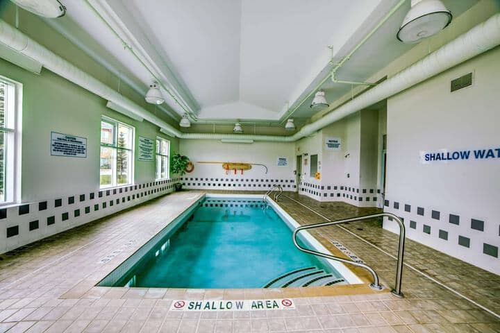 Pool 25 of 40